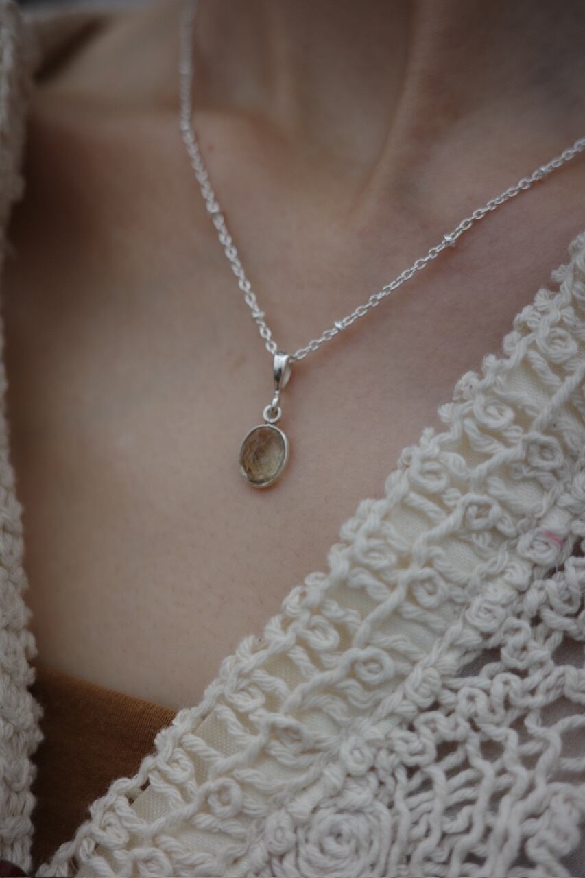 vija Fragment of earth necklace