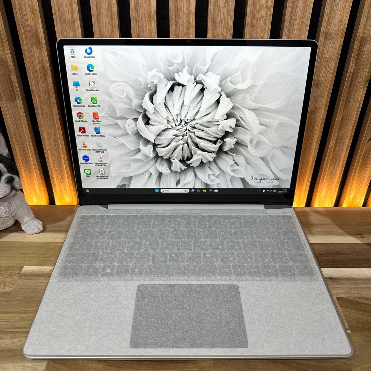 \ 公式ショップ限定価格❣️/ 準未使用《新型2022年モデル》Surface Laptop Go2 第11世代 メモリ8GB SSD128GB ノートパソコン 安心サポート&3ヶ月保証付き