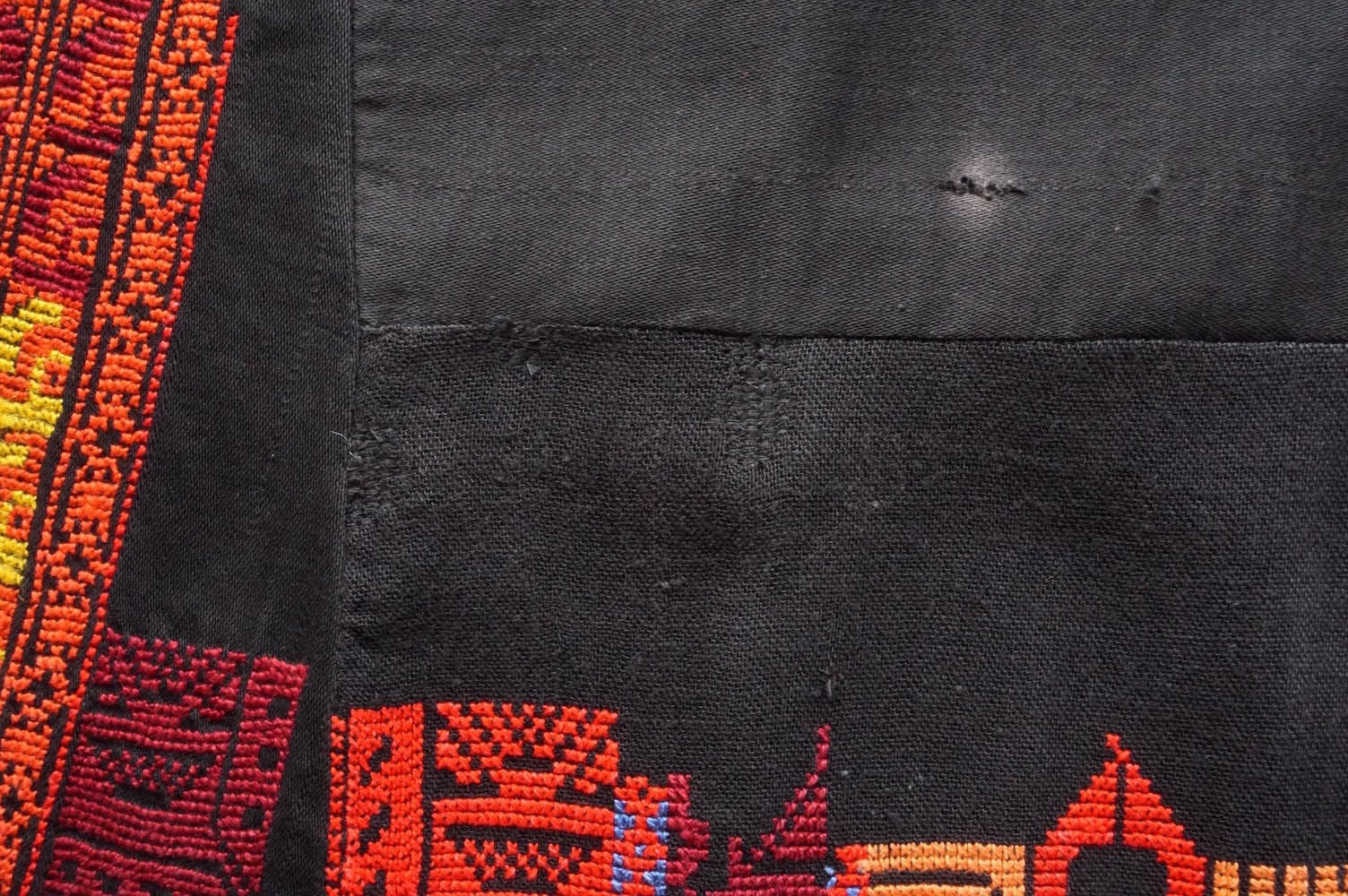 1950's〜 ヴィンテージ アフガンドレス クロスステッチ 手刺繍 1950's〜 ヴィンテージ アフガンドレス クロスステッチ 手刺繍