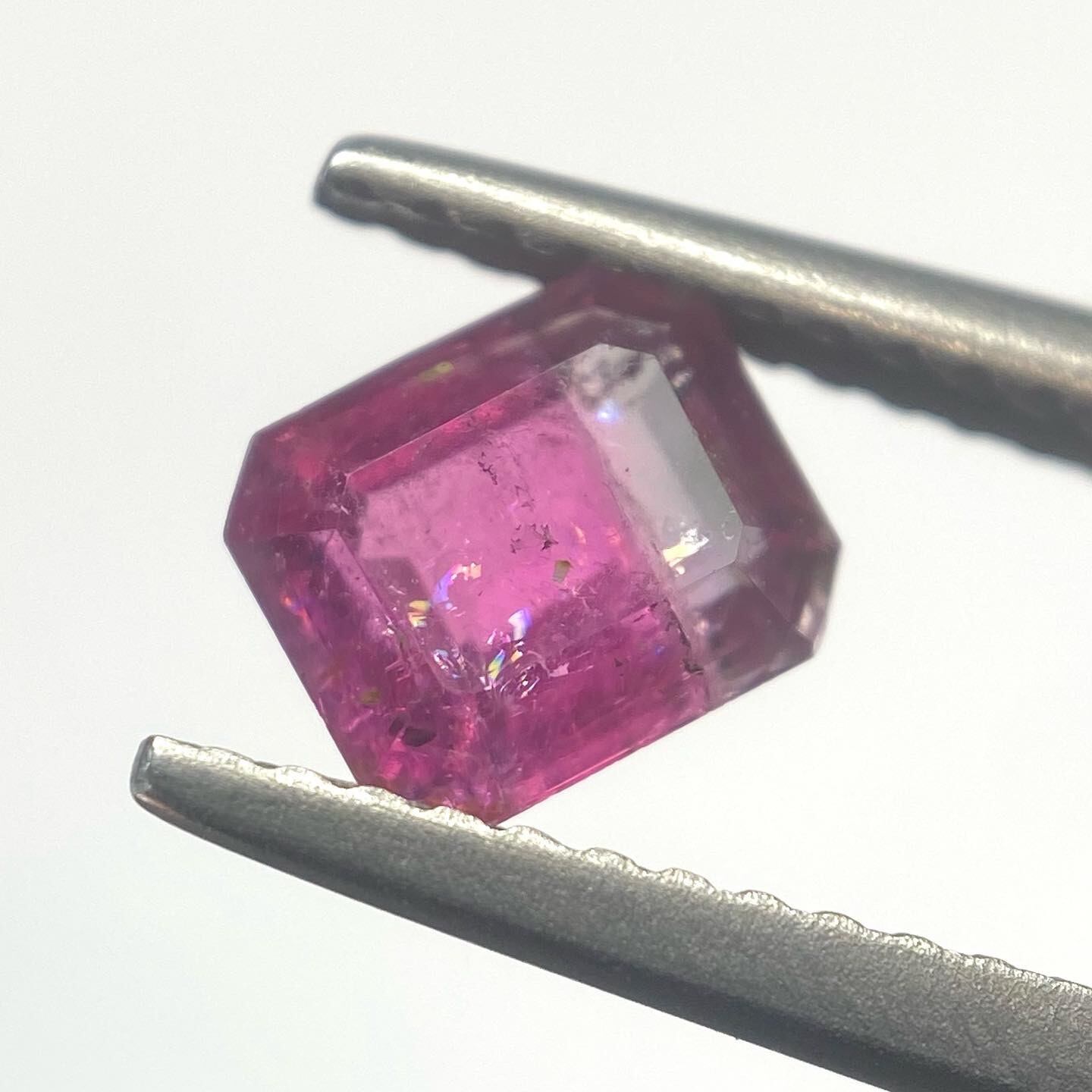 キャンディポップなキラキラトルマリン