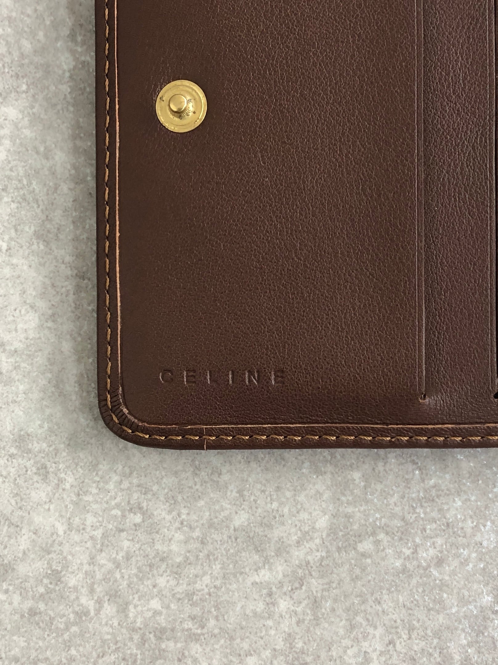 CELINE セリーヌ 財布 インディゴ トリオンフ ブラゾン型押し