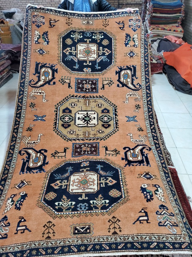 絨毯クエスト48【No.54】 ※現在、こちらの商品はイランに置いてあります。ご希望の方は先ずは在庫のご確認をお願いします。