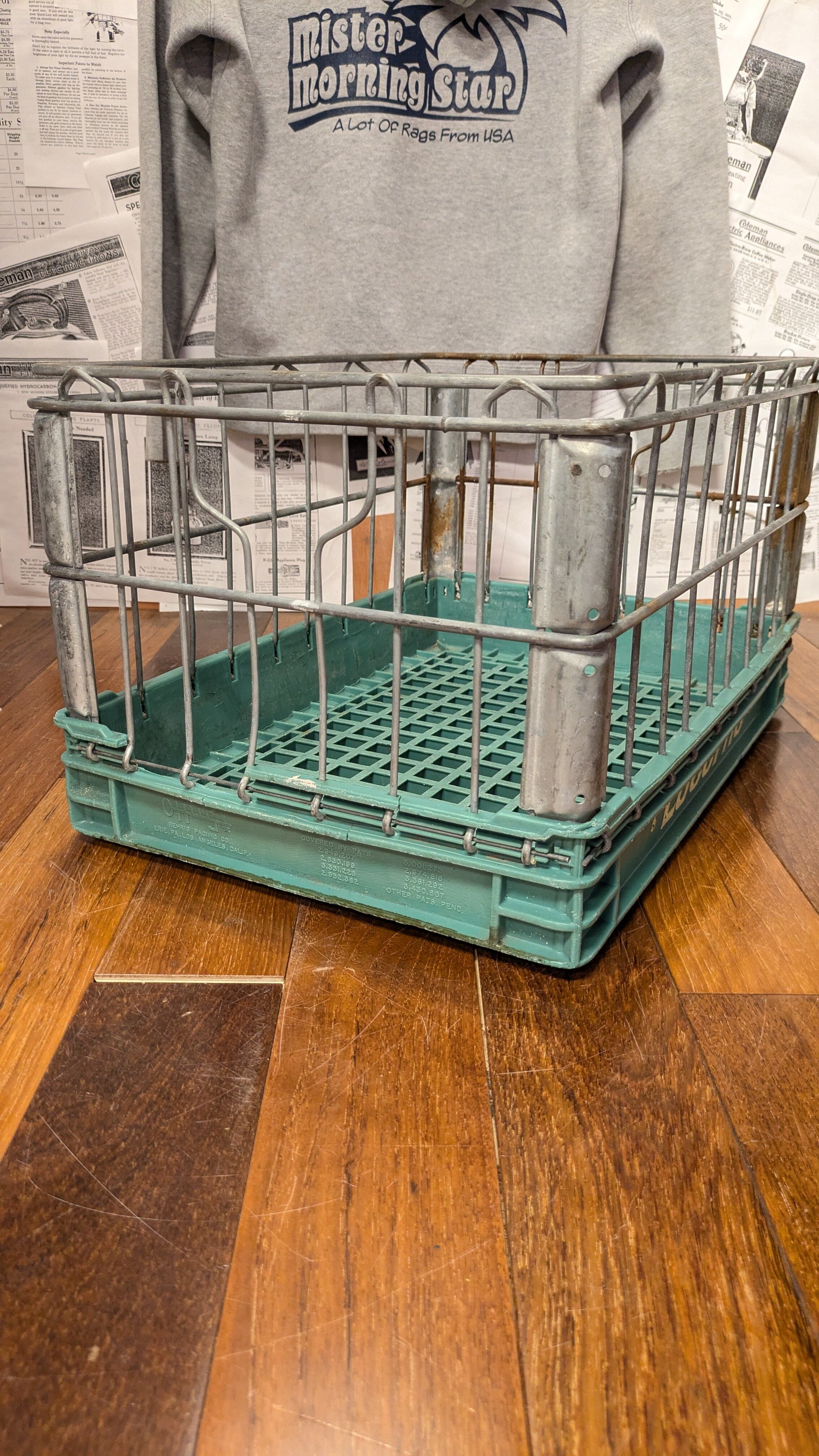 Vintage LUCERNE WireCrate StorageBox Antique Container ビンテージ