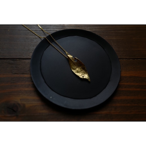 Nakamura Nazuki Accessory｜necklace ゲッケイジュ（brass）