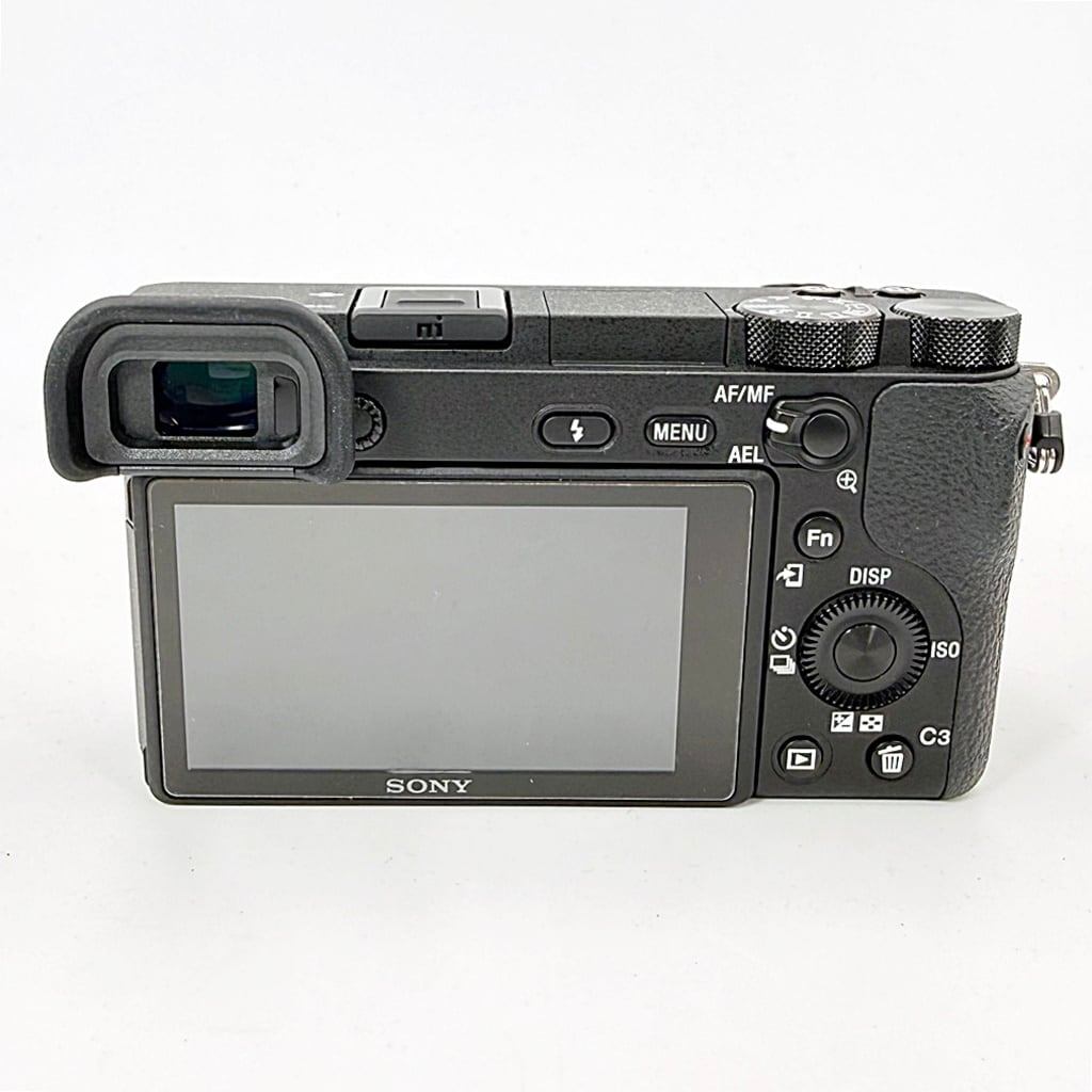 美品】ソニー SONY α6500 高倍率ズームレンズキット [ILCE-6500M