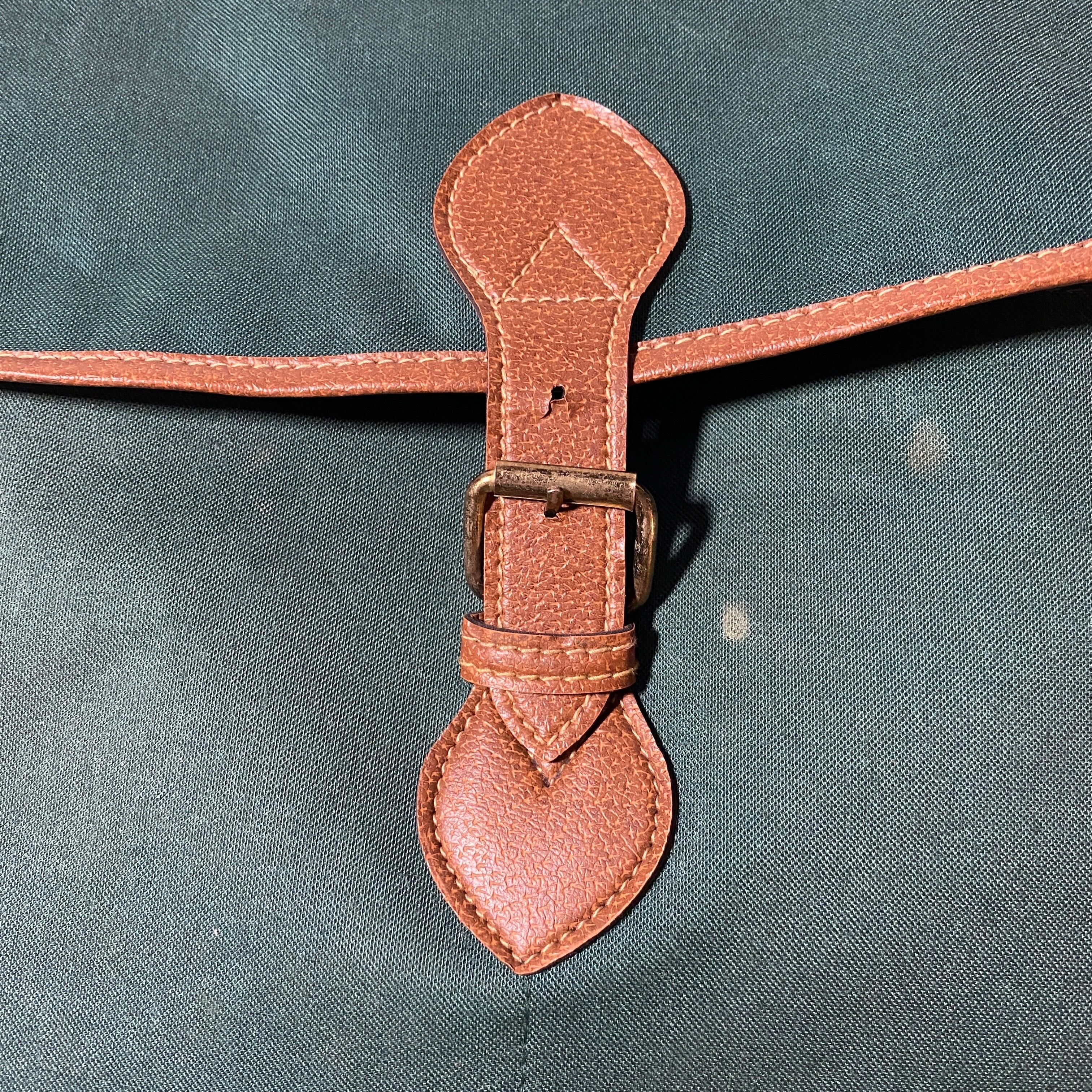 Pfund:Laurens Carouge/ローレンス・カルージュ 作品集 Unisex マルチカラー レザー ビジネス カード ケース