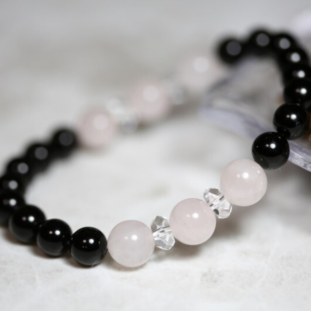 ローズクォーツとブラックトルマリンの電磁波対策ブレスレット(100)