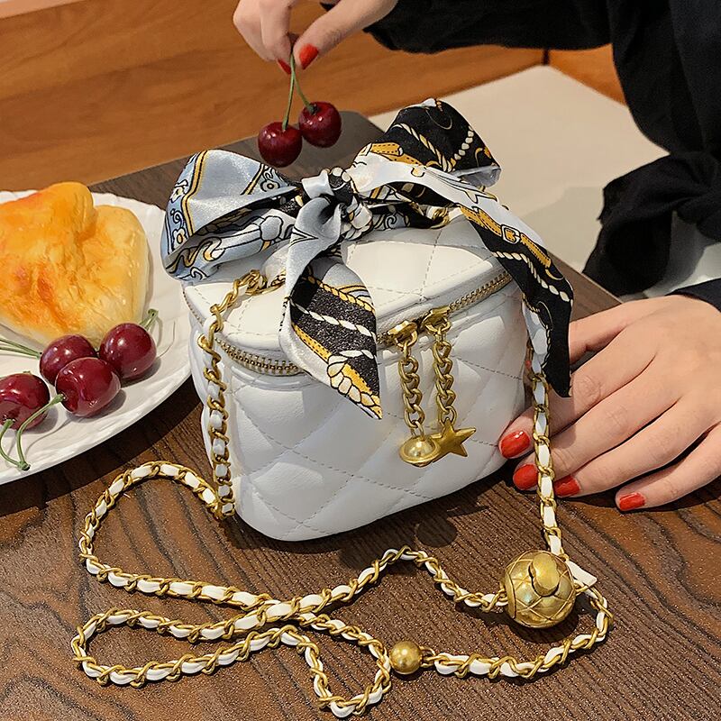 サマーミニチェーン 夏物 メッセンジャーバッグ ミニバッグ Tiancai_Wing_Bag63960417115