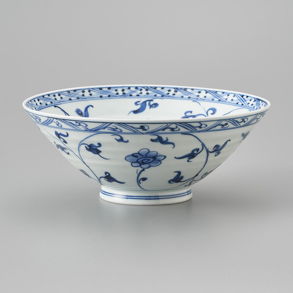 見込五弁花唐草 平碗（中） | 肥前吉田焼 陶磁器の与山窯