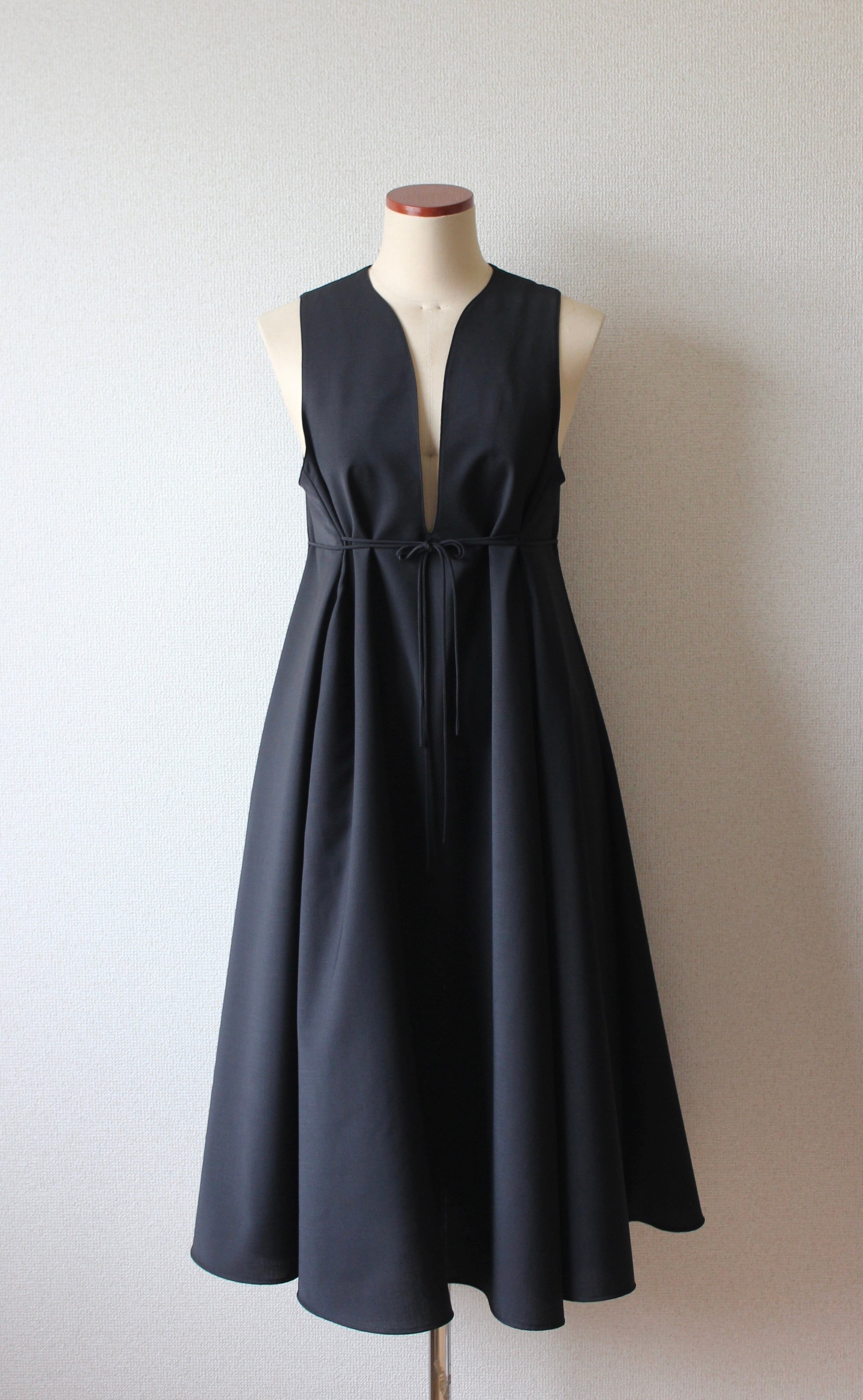 ワンピース makusa stem sleeve dress forest green stem sleeve dress - forest green -【9月中旬〜下旬お届け予定】 | MAKUSA