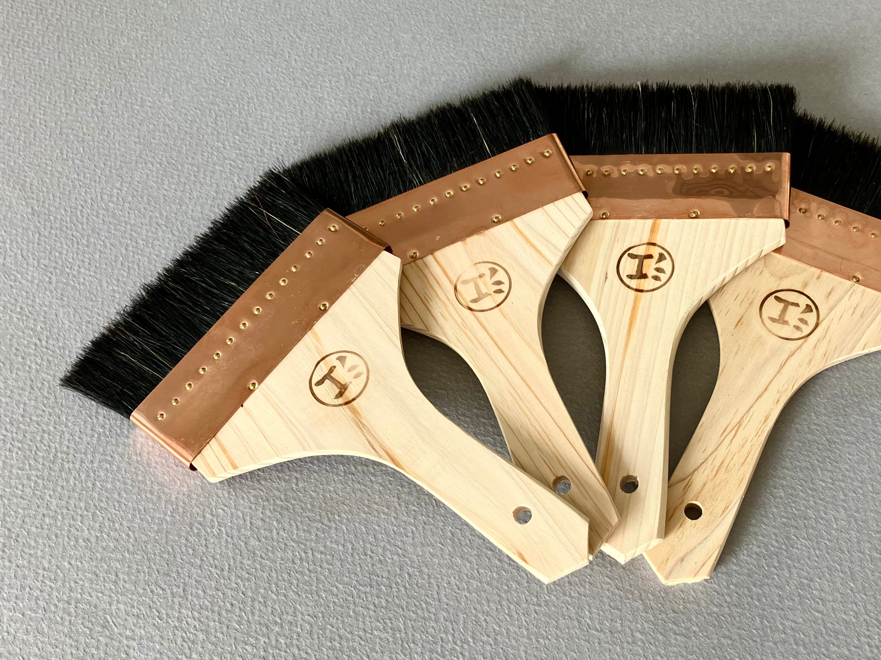 在庫あり / 創業307年 老舗 江戸屋 ”天然素材(馬毛 / 豚毛)の歯ブラシ