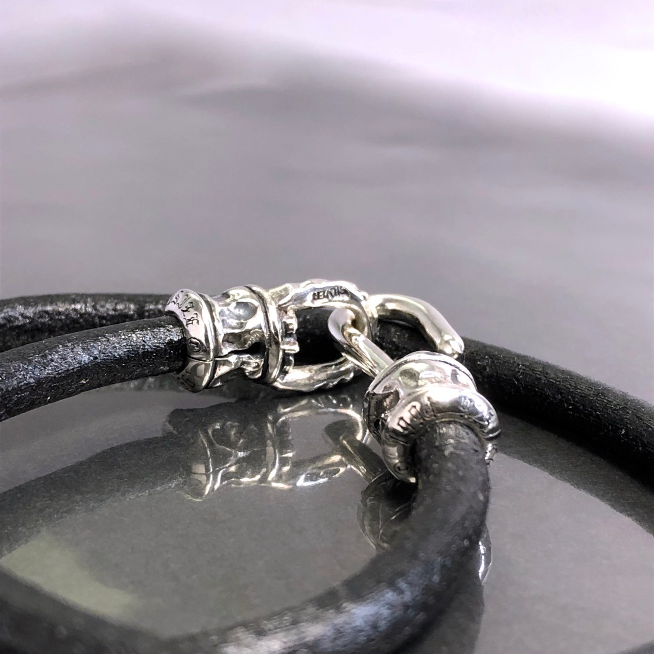 PIPE HOOK LEATHER BRACELET / パイプフックレザーブレスレット