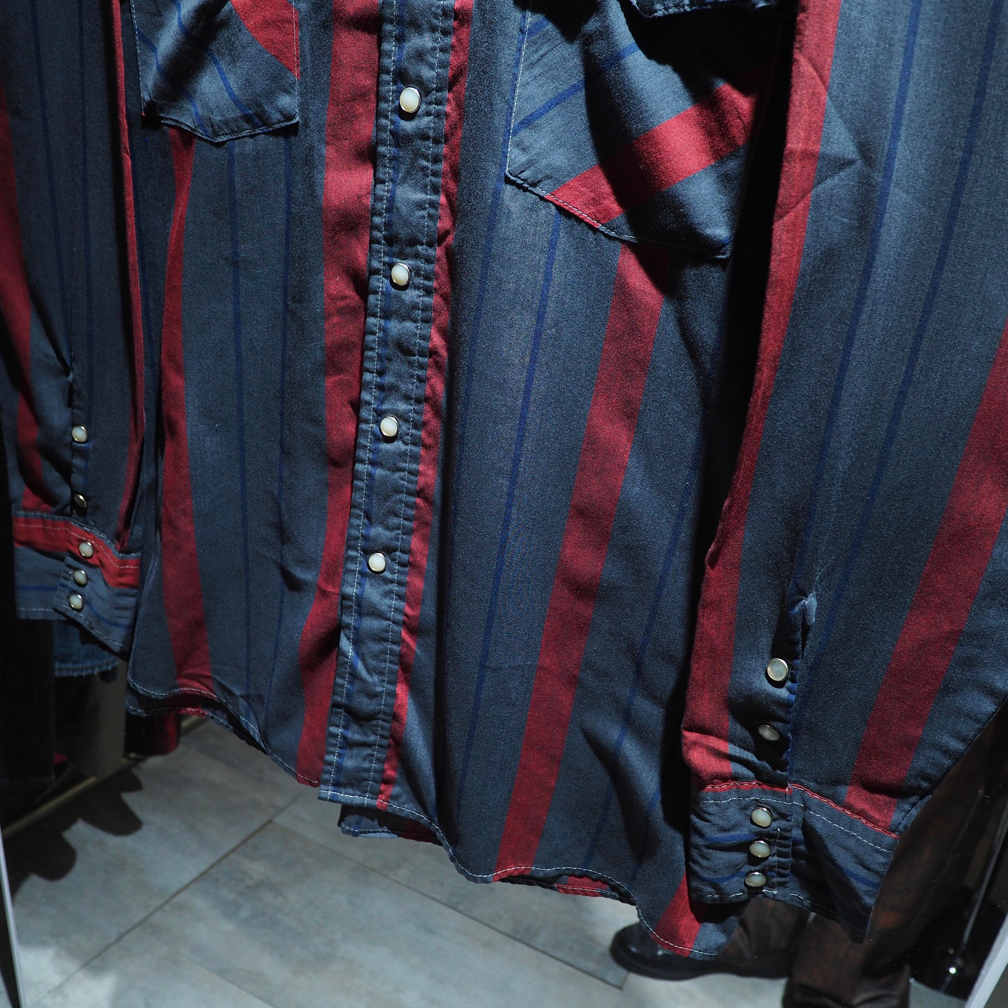 1980s Dark stripe pattern vintage loose western shirt