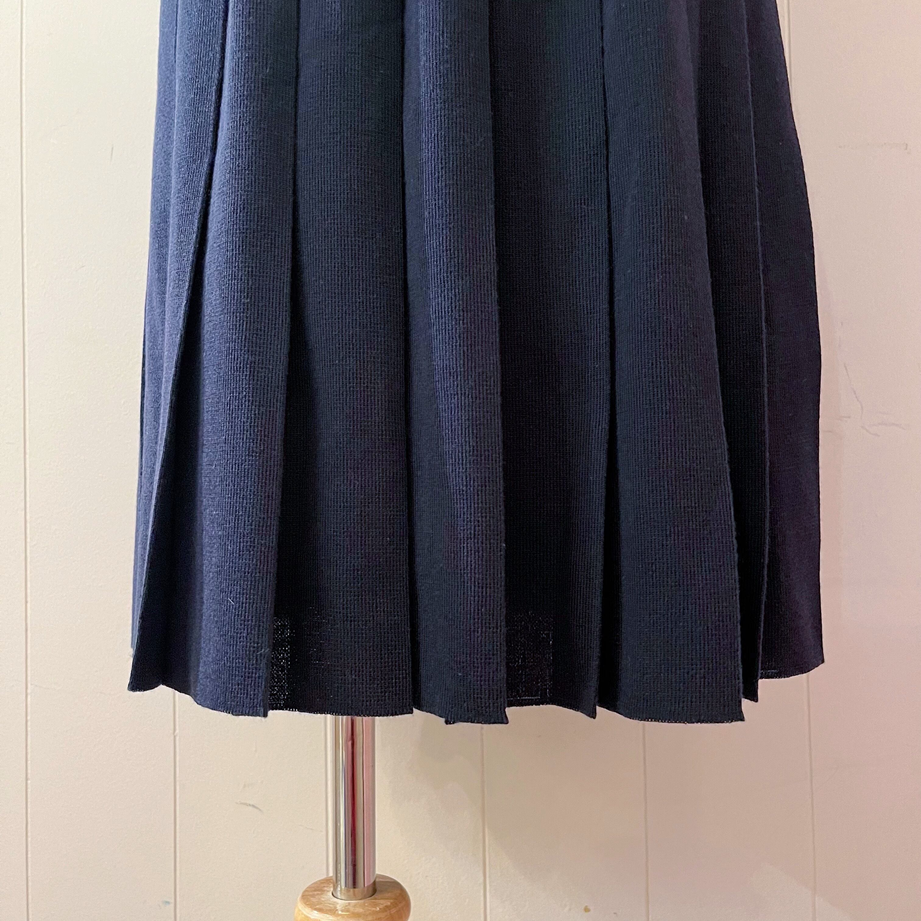 navy knit pleats mini skirt
