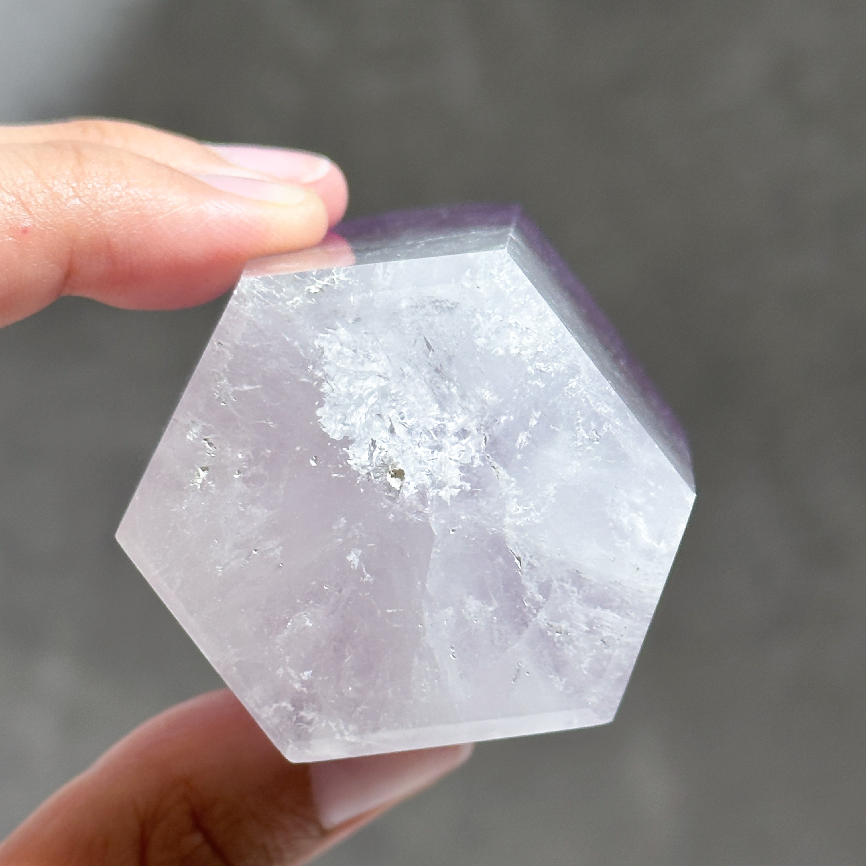 アメジストタワー アメジスト タワー - メルカリ アメジスト タワー