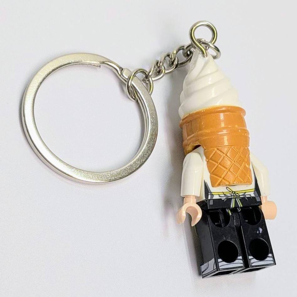 ☆【ブロックフィギュアキーホルダー】 ソフトクリーム  〚アメリカン雑貨 アメトイ〛