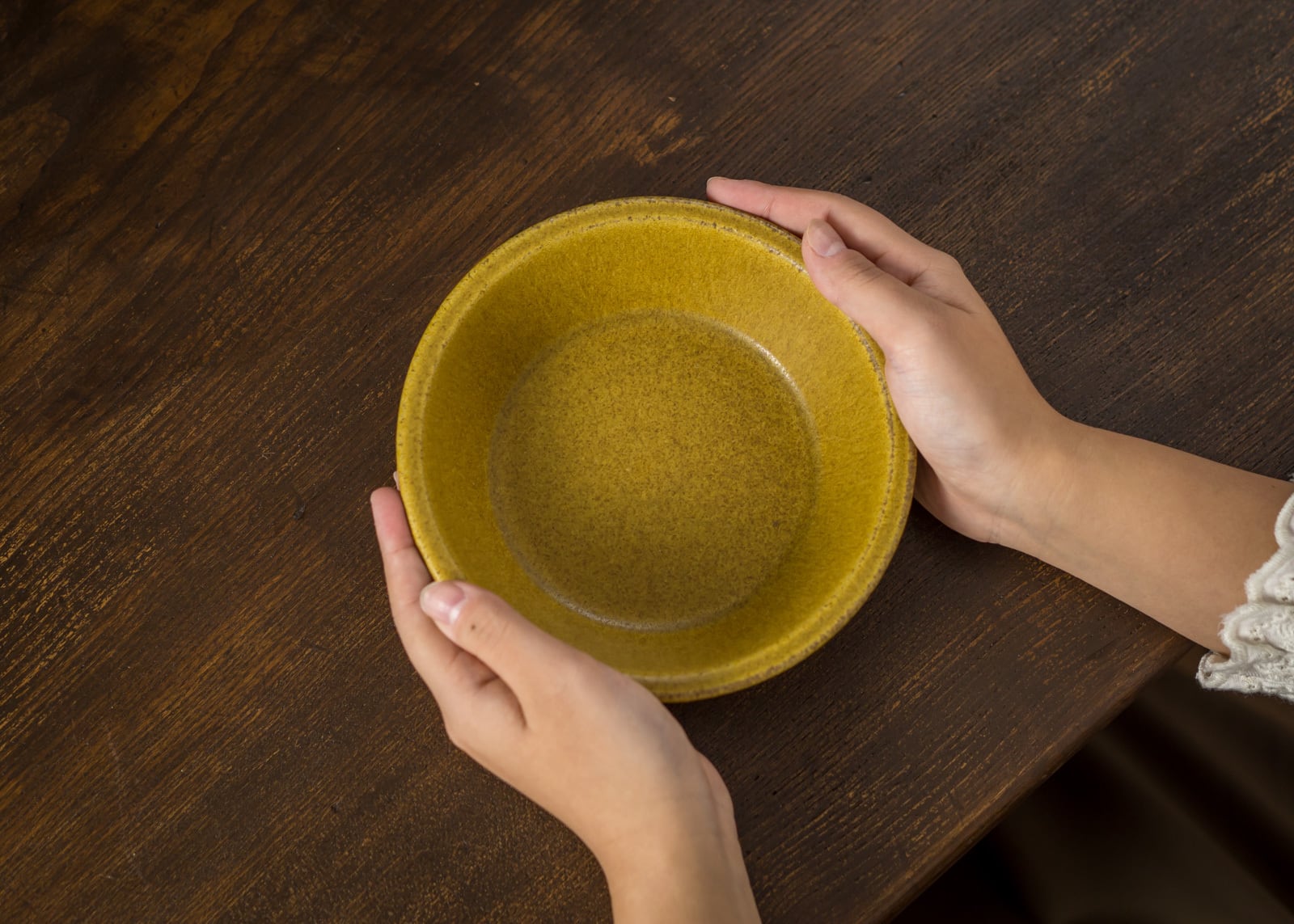 SHIROUMA 浅鉢 15cm 芥子色（シリアルボウル・グラタン皿・耐熱皿）／長谷川 哲也