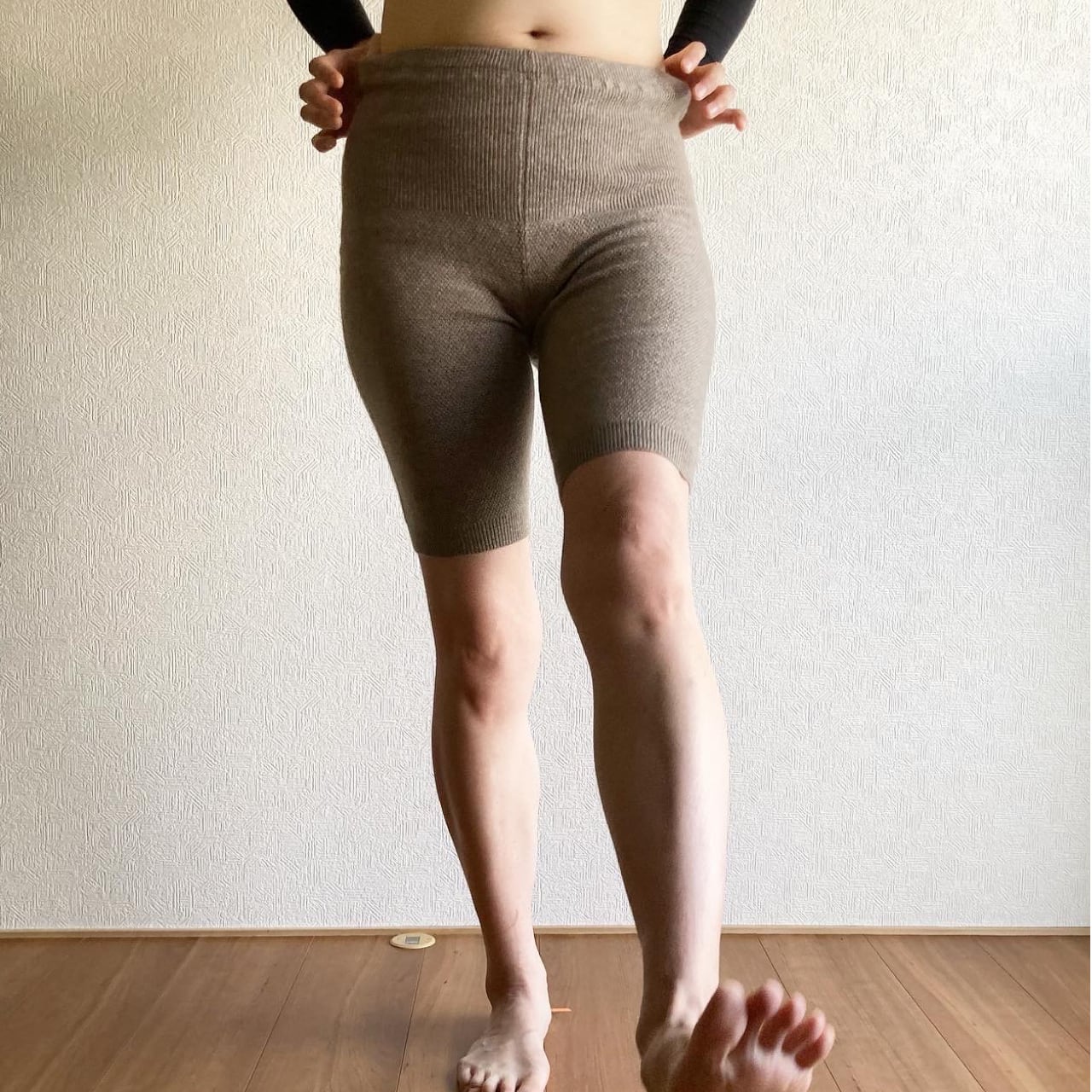 カシミヤの毛糸のパンツ｜ミルクティ | 空飛ぶ羊公式webshop｜モンゴル