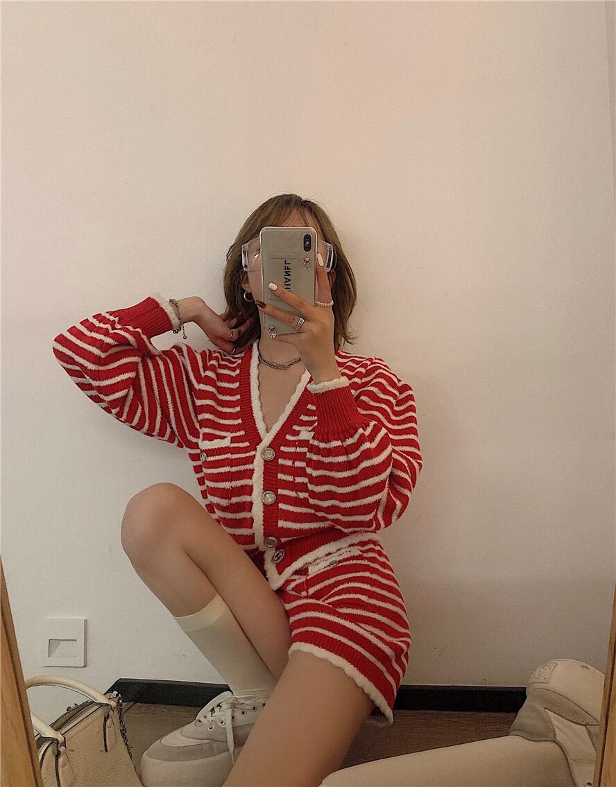 ニットセーター ショートスリムストライプVネックトップス スプリングスタイルカーディガンジャケット 春物 ブラックストロベリース78411176270