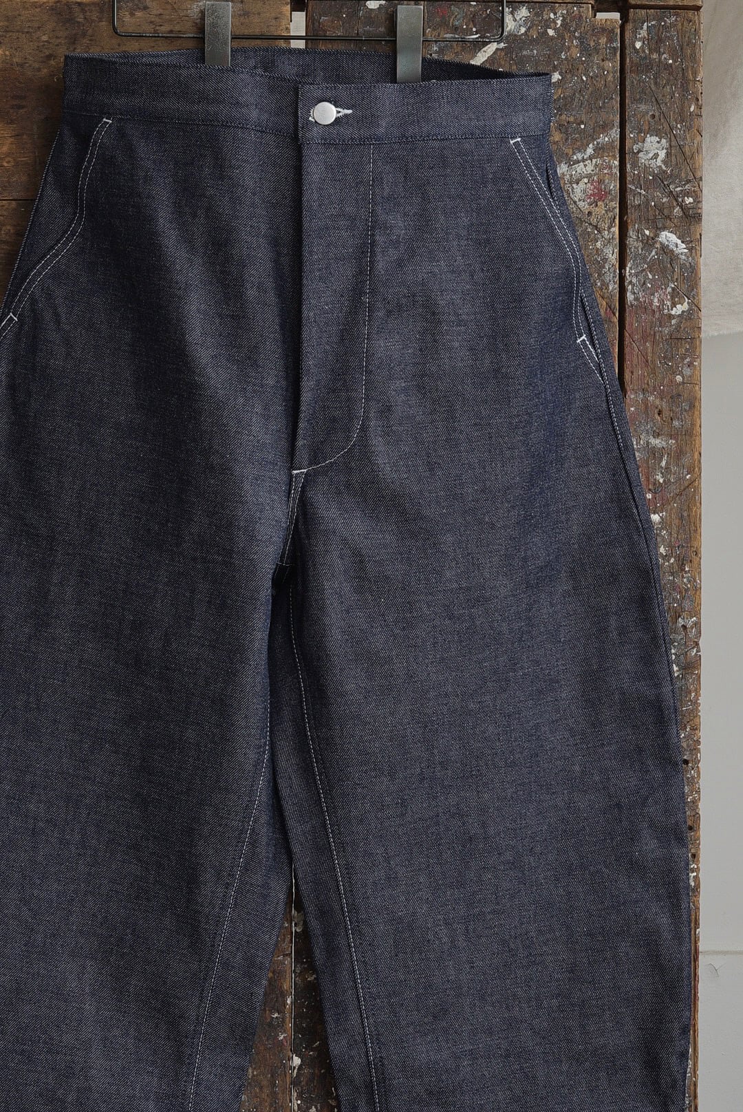 TUKI - 原田服飾研究所 - TYPE 4, CURVED LEG JEANS (INDIGO) | Brownie