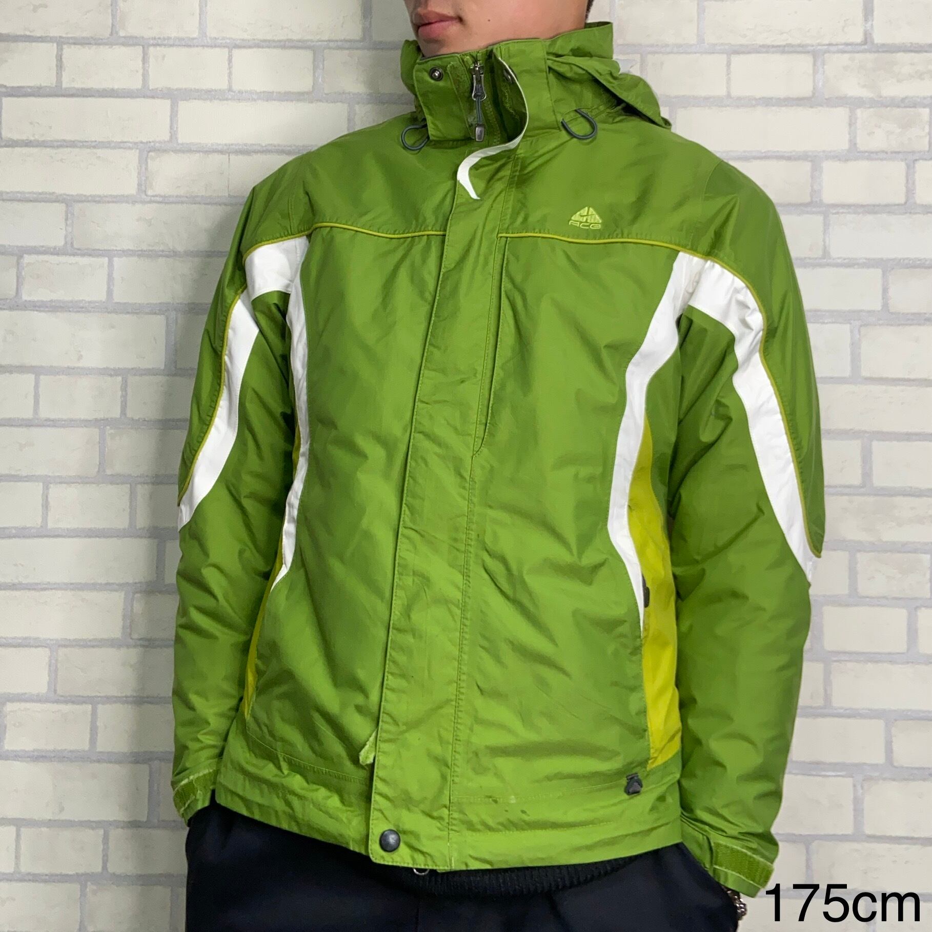 NIKE　ACG　INSULATED JACKET   マウンテンパーカー