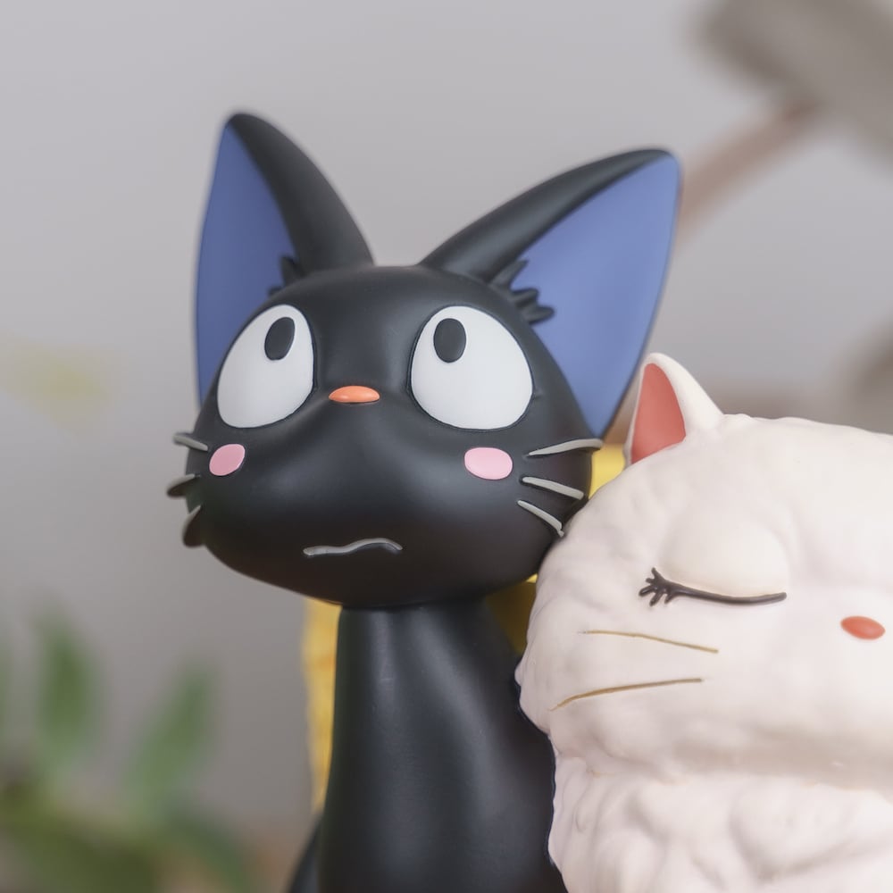 売り切れ】【母の日ギフト】魔女の宅急便 ジジとリリー＋造花アレンジ