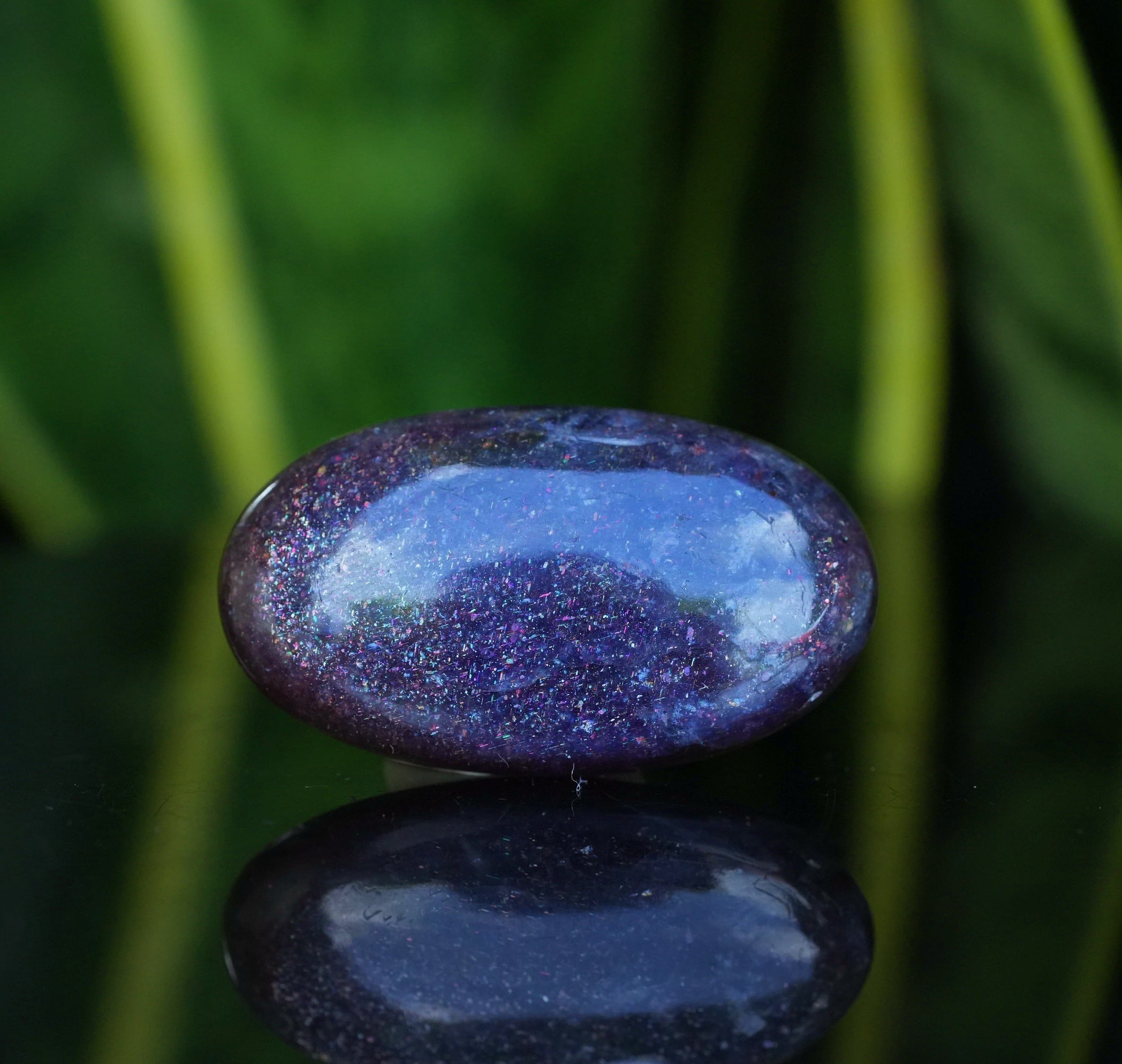 アイオライトサンストーン39ct 稲妻銀河 s1633 | Funky garuda Stone