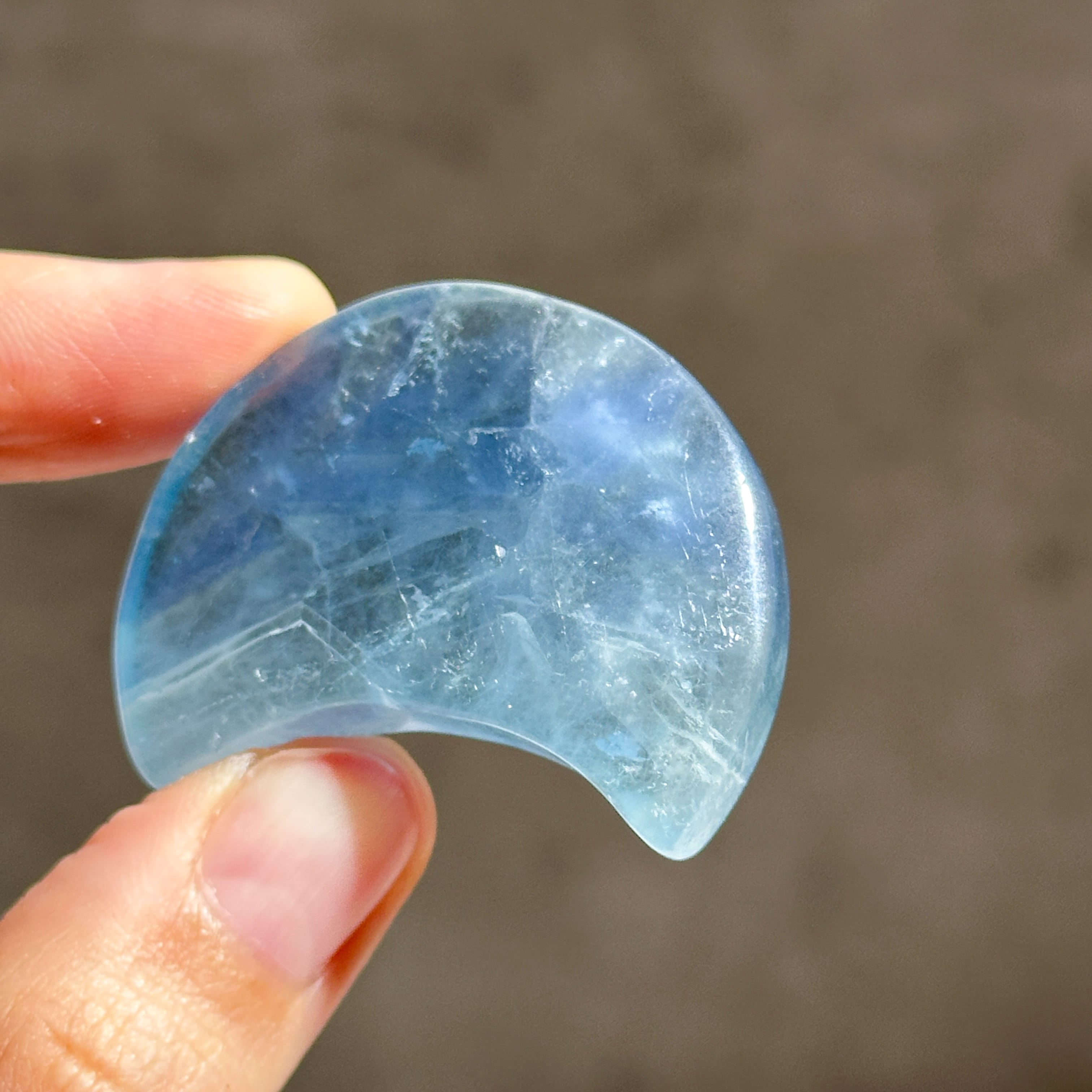 ブルーフローライト 三日月13◇ Fluorite ◇天然石・鉱物