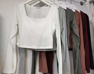 スクエアネック　カップ入りトップス　AJ4Z4039-6001