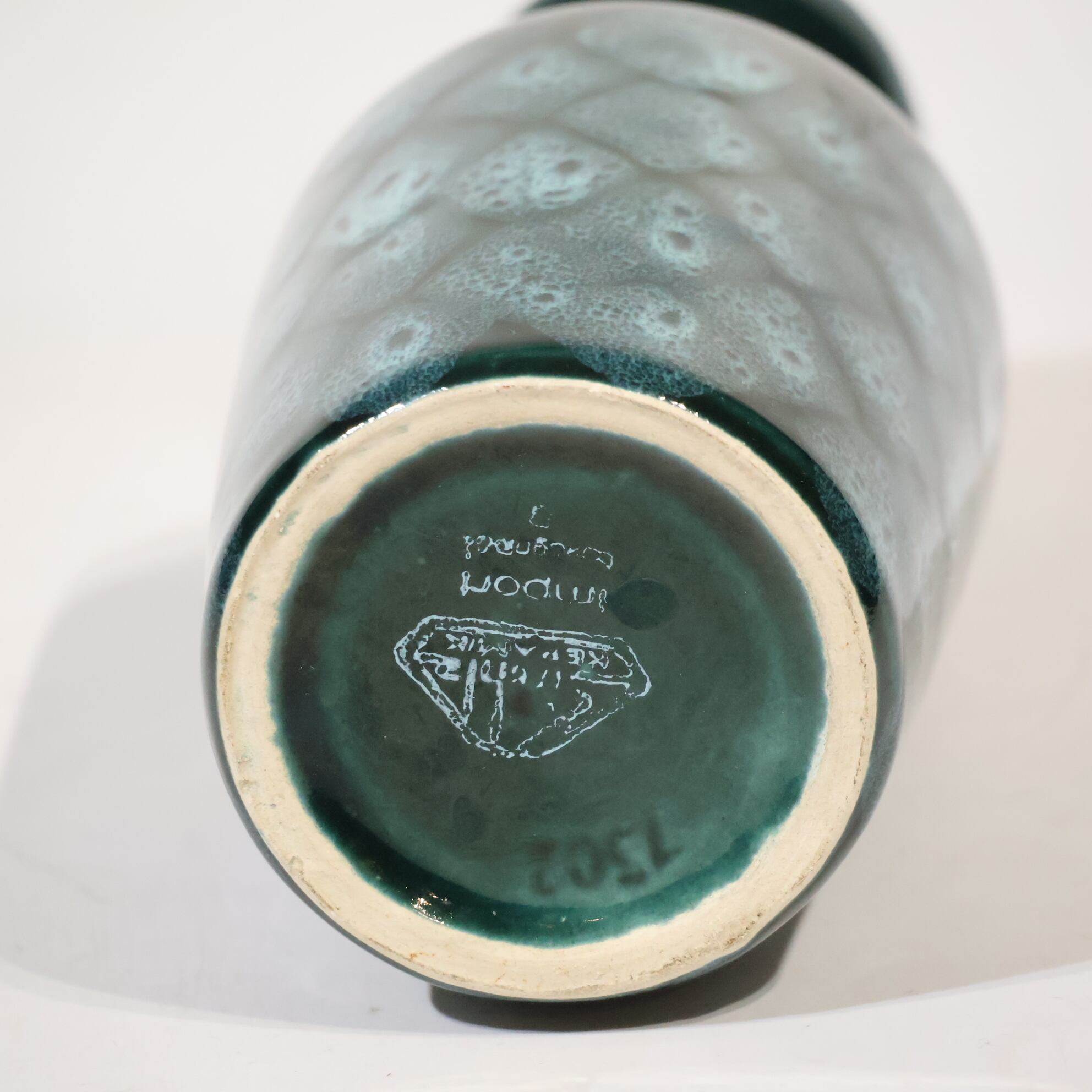 Strehla-- 18.0cm | Fat Lava & German Art Pottery