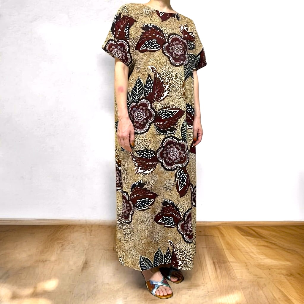 フレンチスリーブワンピース/マキシ丈/アフリカンプリント/Dried flowers
