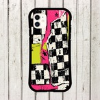 受注生産 iPhoneケース ピンクとチェッカーの紙片コラージュ｜ZINE風 ZINE048A
