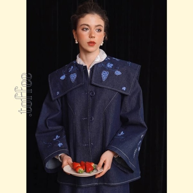 アートワークが映える：レトロ感溢れる刺繍デニムジャケット 《C0208》