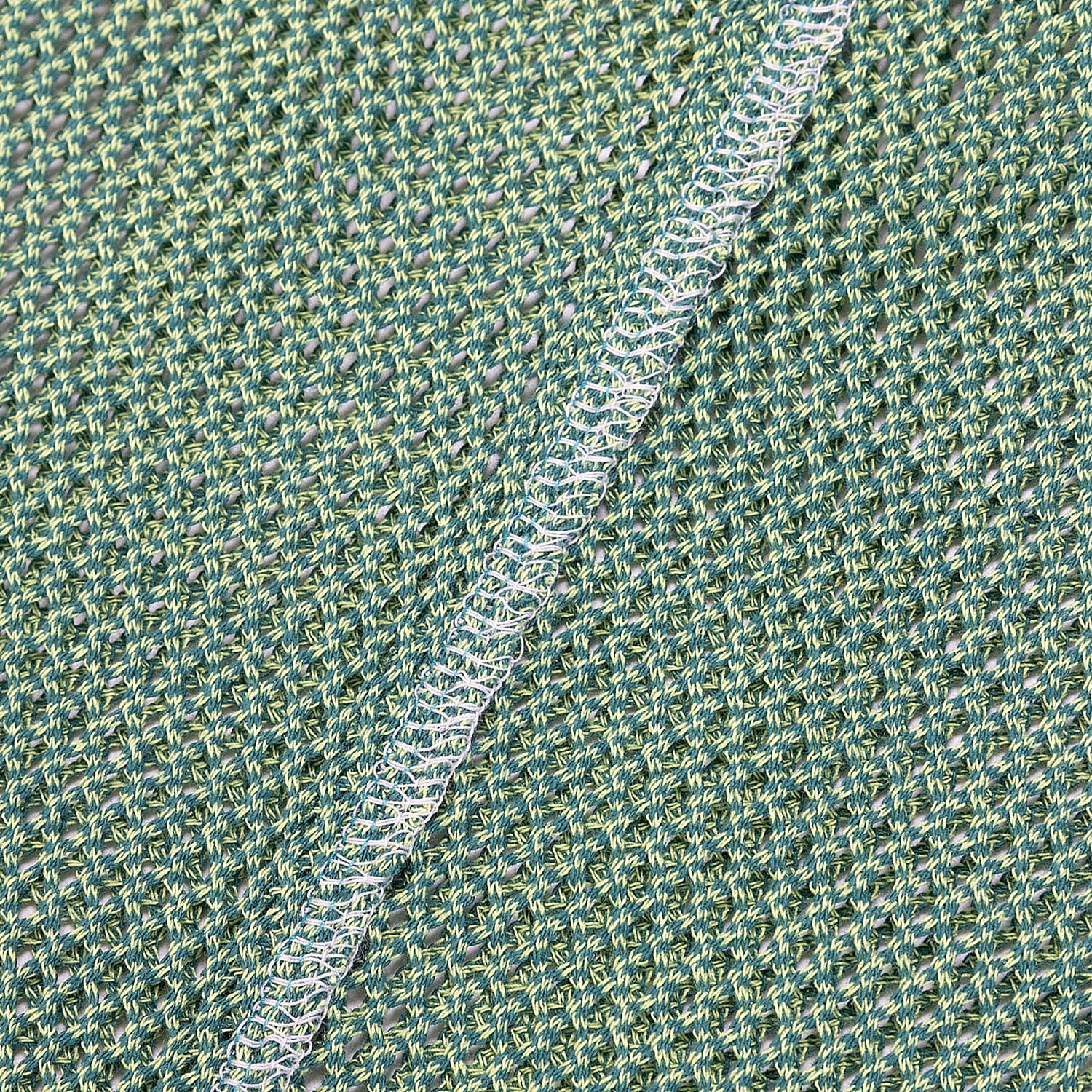 UNEEK BASEMNT - Discover independent style.