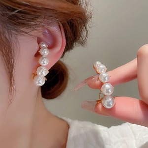 pearl line earrings m0166