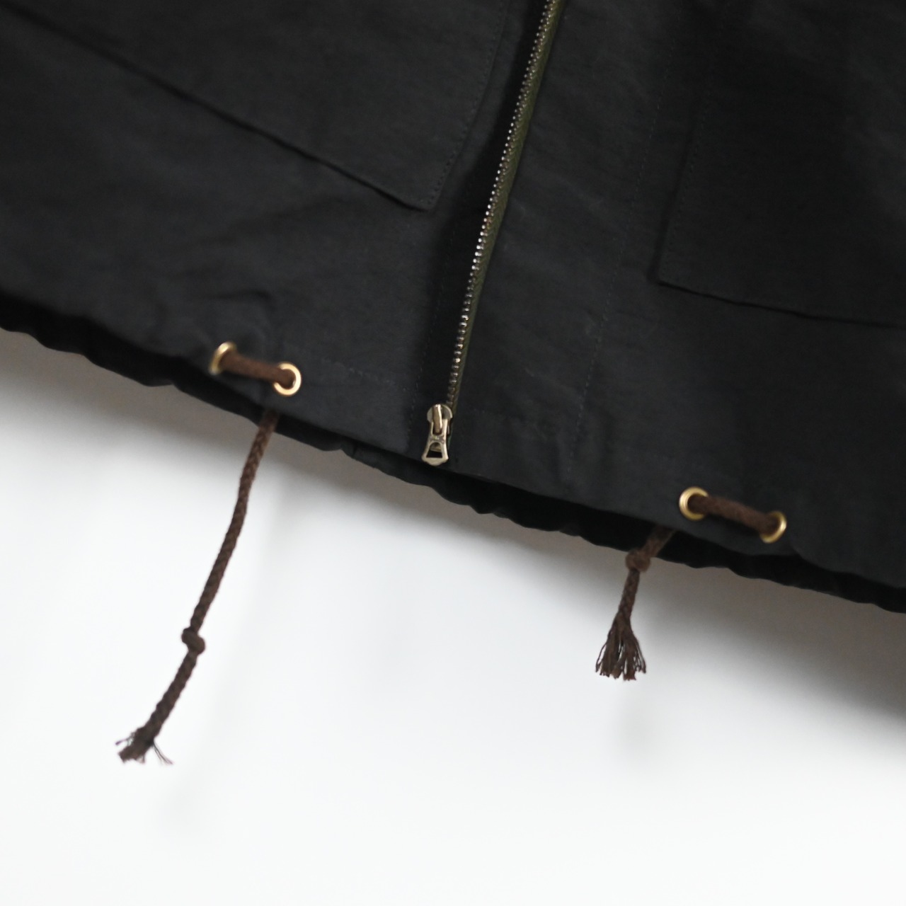 barbell object / coach jkt