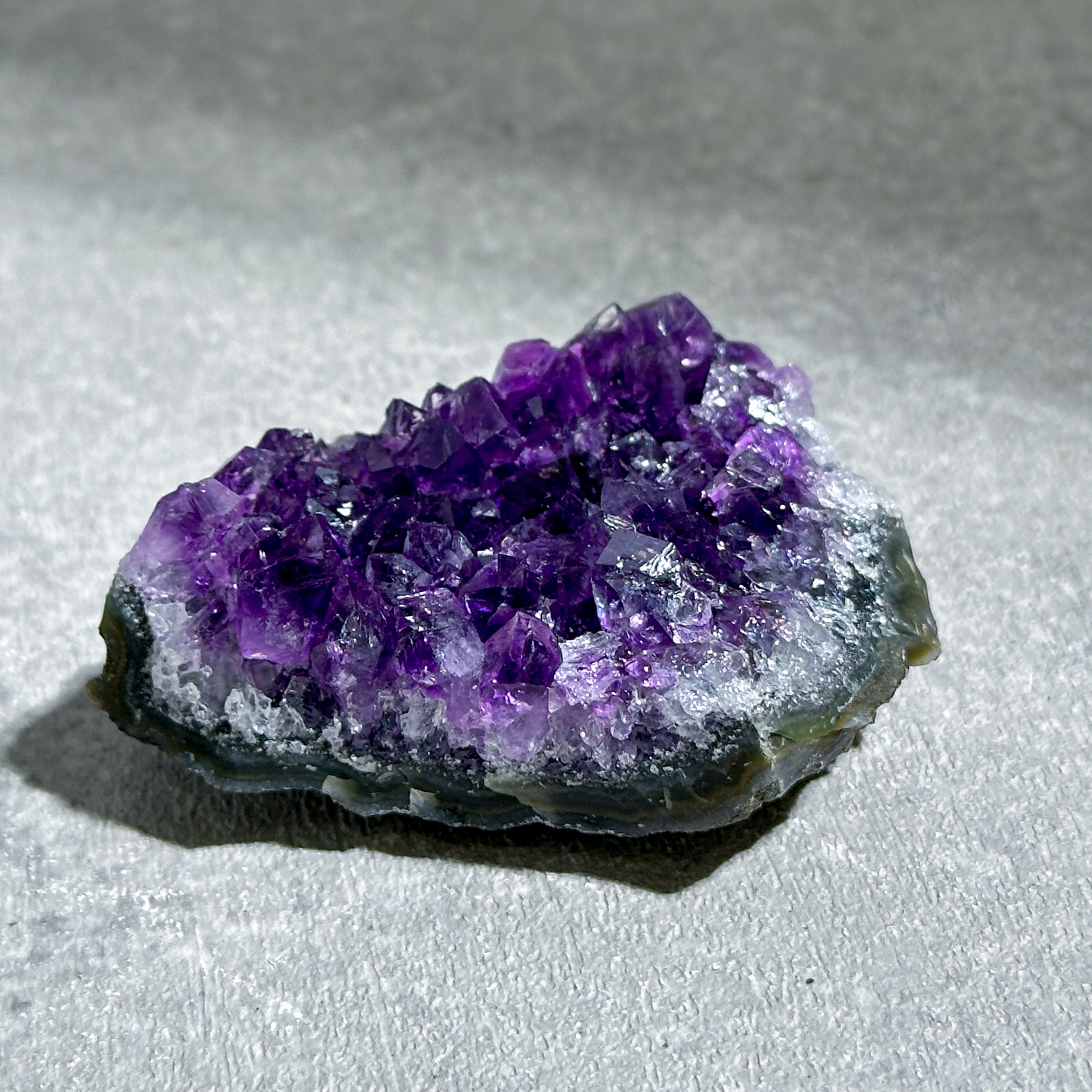高品質】ウルグアイ産アメジスト 原石62◇ Amethyst ◇天然石・鉱物