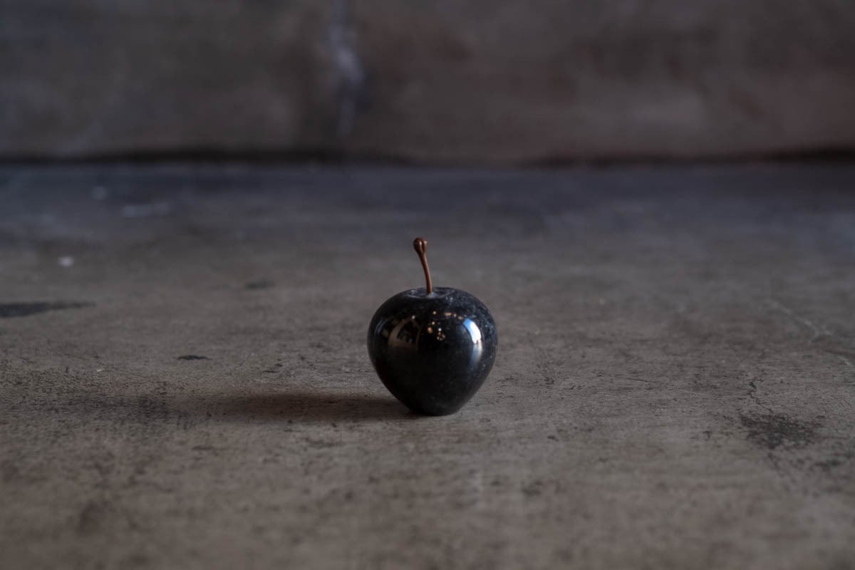 Marble Apple Small_black