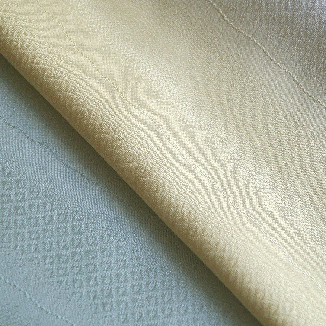 【帯揚げ】薄青緑×煤色×薄黄 横段地紋 帯揚げ 250903⑤