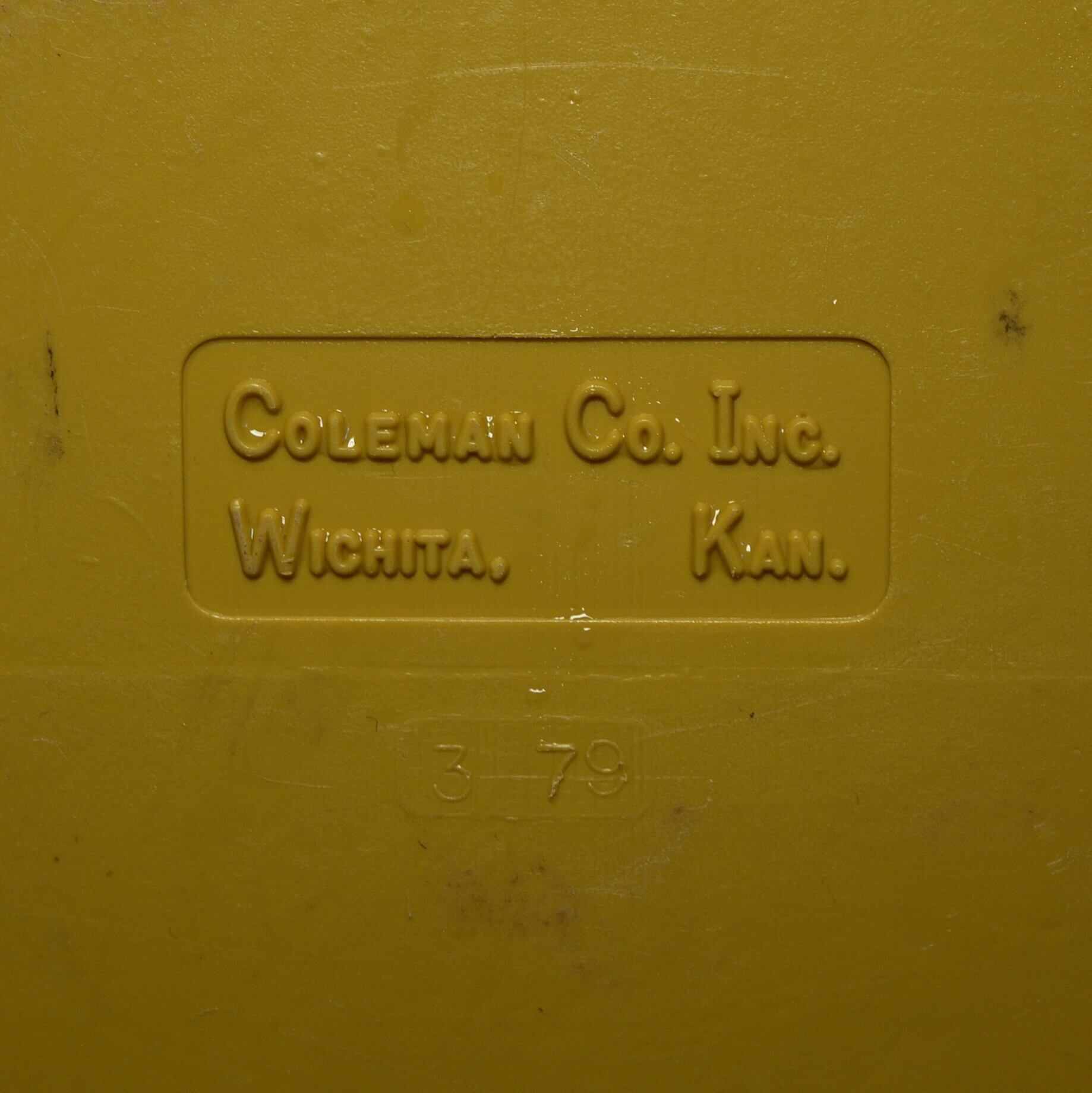 コールマン クラムシェルケース 1979年3月製造 前期型 丸ハンドル