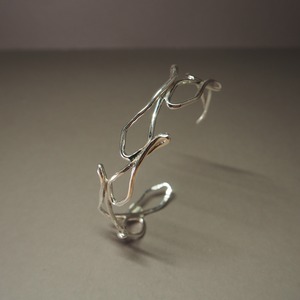 ウォーター ドロップ バングル NE-BA-11A