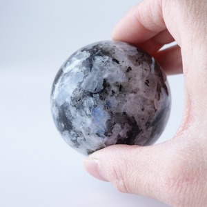 レインボー ムーンストーン / ホワイトラブラドライト【φ5.7cm】/ スフィア