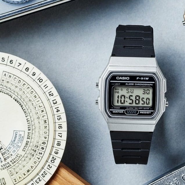 CASIO　掛け時計　ポストモダン　スペースエイジ　グレー casio wave ceptor 壁掛け」の人気商品一覧 | 安い商品を通販サイト