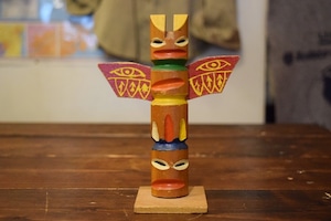 USED Handcraft wooden Totem pole Vintage G0271