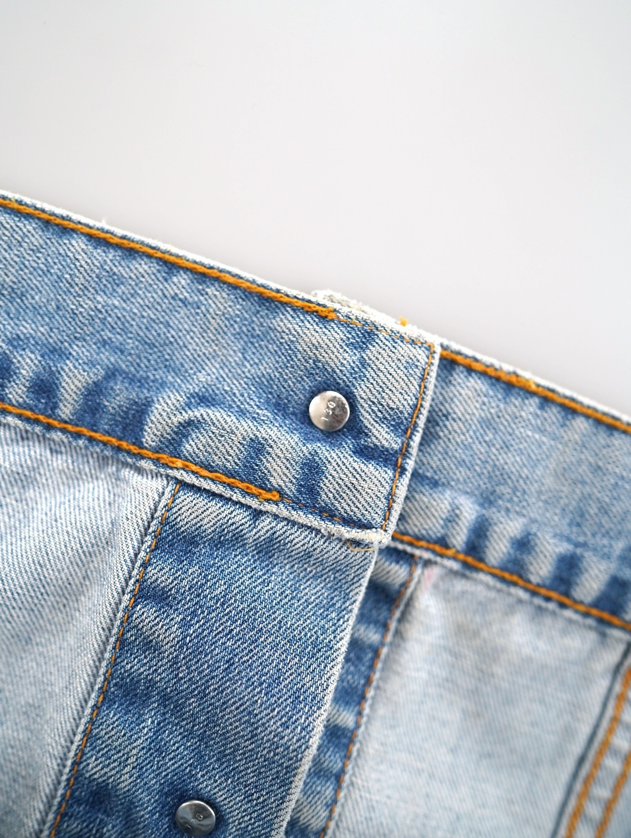 00s Levi's denim jacket