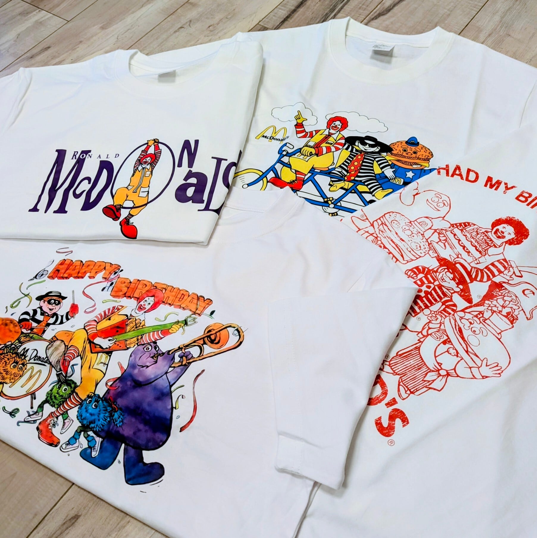 【 McDonald's ( マクドナルド 】『HAPPY BIRTHDAY』Tシャツ 〚アメリカン雑貨 アメトイ〛