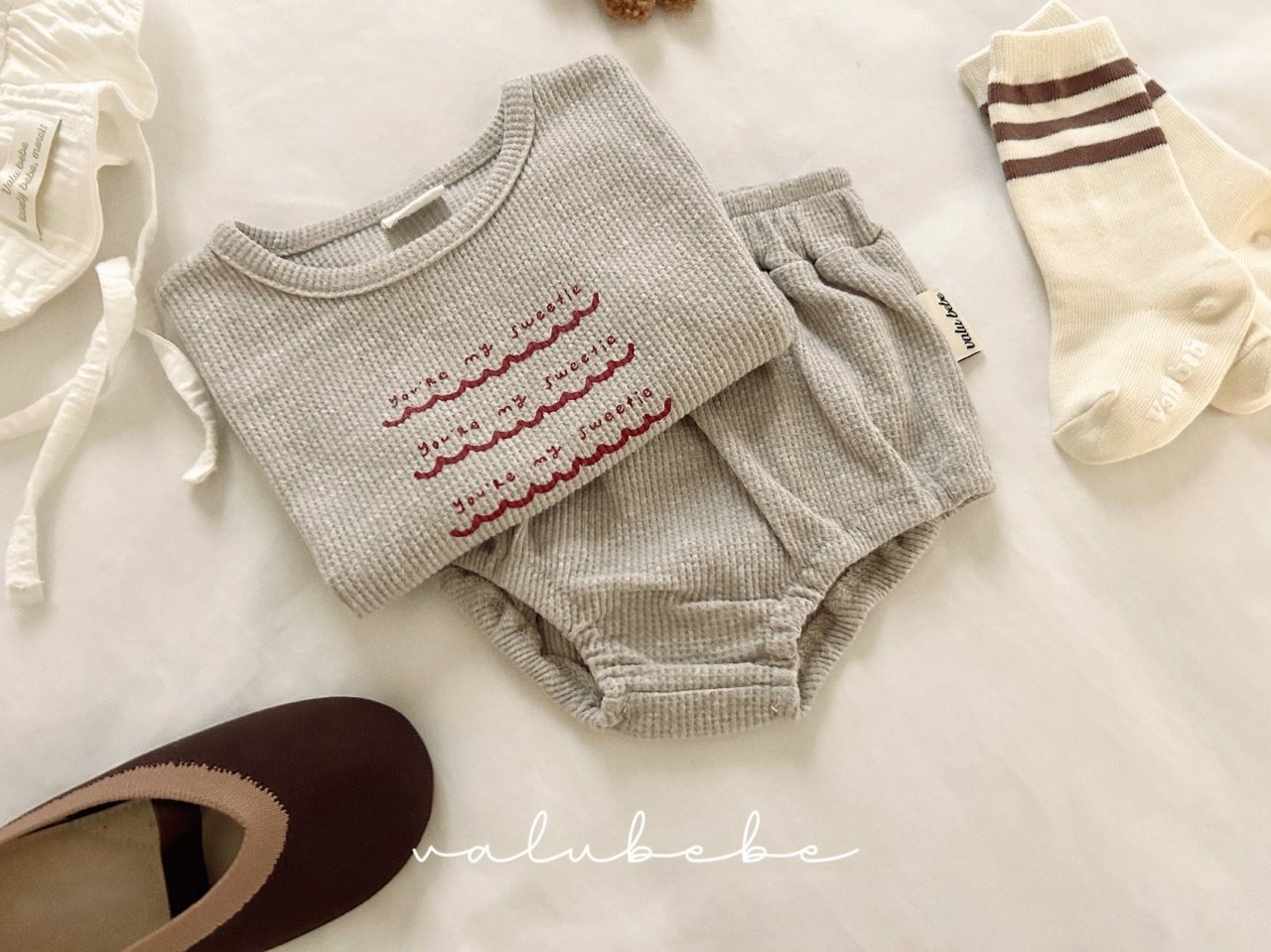 [valubebe] Mitsu Waffle Sleeveless Tee / [벨루베베] 미쯔와플민소매티