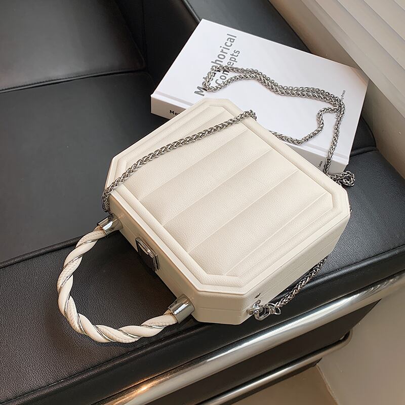 サマーチェーン 夏物 スクウェア メッセンジャーバッグ 手作りハンドバック87337023287