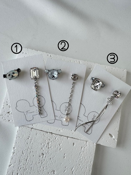 アニマルピアス　WHスワロフスキー