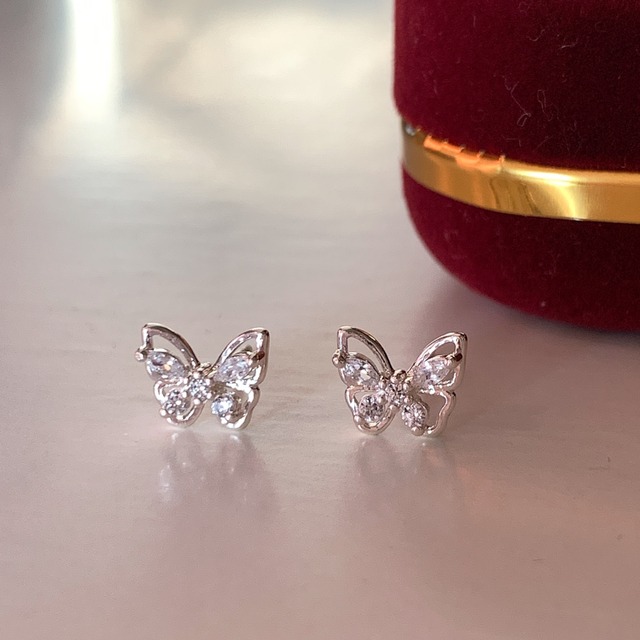 バタフライモチーフイヤーアクセサリー 2type W10261